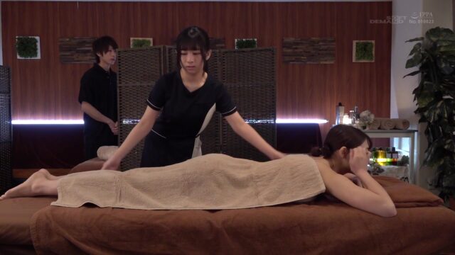 SDJS-119 Som en belöning för att hon jobbat så hårt det senaste året, bestämde vi oss för att belöna henne med några företagsförmåner och gav henne en kupong för en superhögklassig massagesalong! Kotoha Nakayama